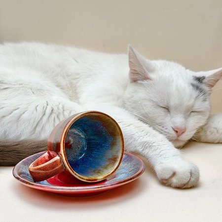 Ręcznie malowana filiżanka do espresso ze spodkiem